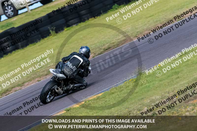 PJM Photography;anglesey no limits trackday;anglesey photographs;anglesey trackday photographs;enduro digital images;event digital images;eventdigitalimages;no limits trackdays;peter wileman photography;racing digital images;trac mon;trackday digital images;trackday photos;ty croes